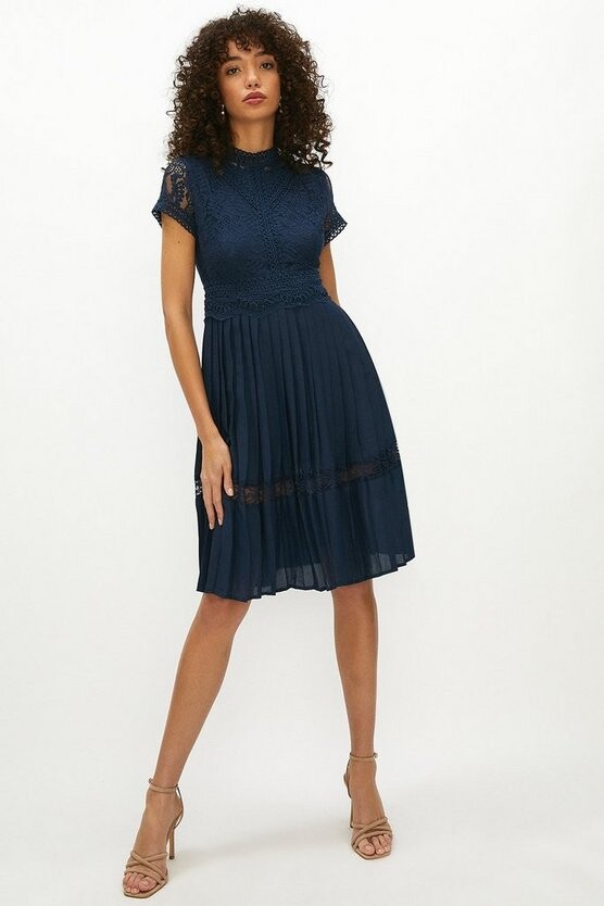 Lace Bodice Pleat Skirt Midi Dress